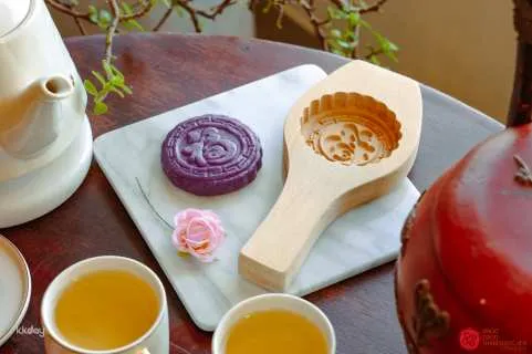 Kinmen Handcraft | DIY Handmade Kaoliang Red Turtle Cake Experience