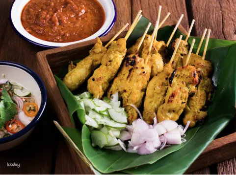Set Lunch and Dinner at The Deck by Arun Residence Bangkok | Thailand