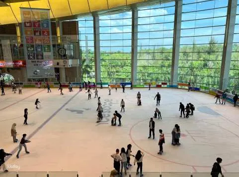 Ice Skating Experience at IOI City Mall in Putrajaya | Malaysia